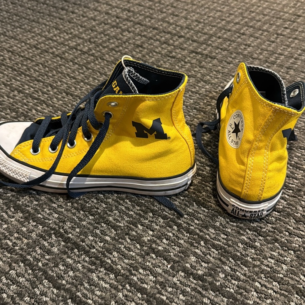 Converse Yellow and Navy High-Tops. University of Michigan. Size Women’s 6 - Picture 2 of 4